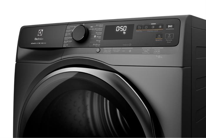 Máy sấy bơm nhiệt Electrolux 9 kg EDH903R7SC