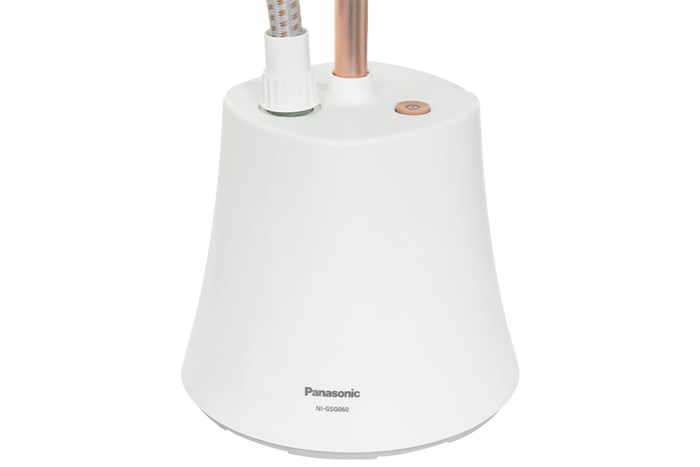 Bàn ủi hơi nước đứng Panasonic NI-GSG060WRA