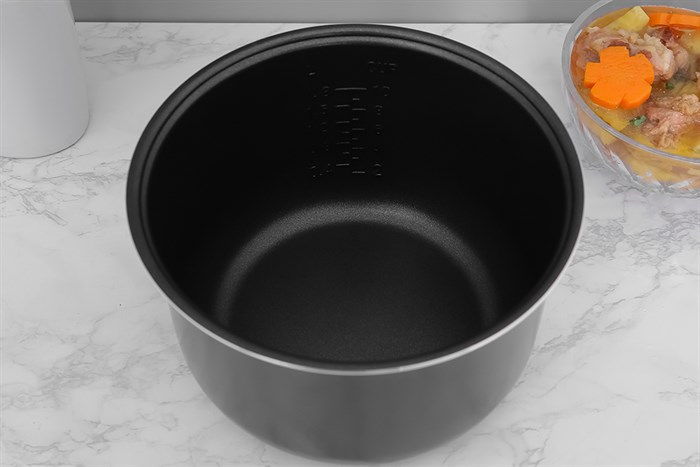 Nồi cơm điện Cuckoo 1.8 lít CR-1081/RDWHVN